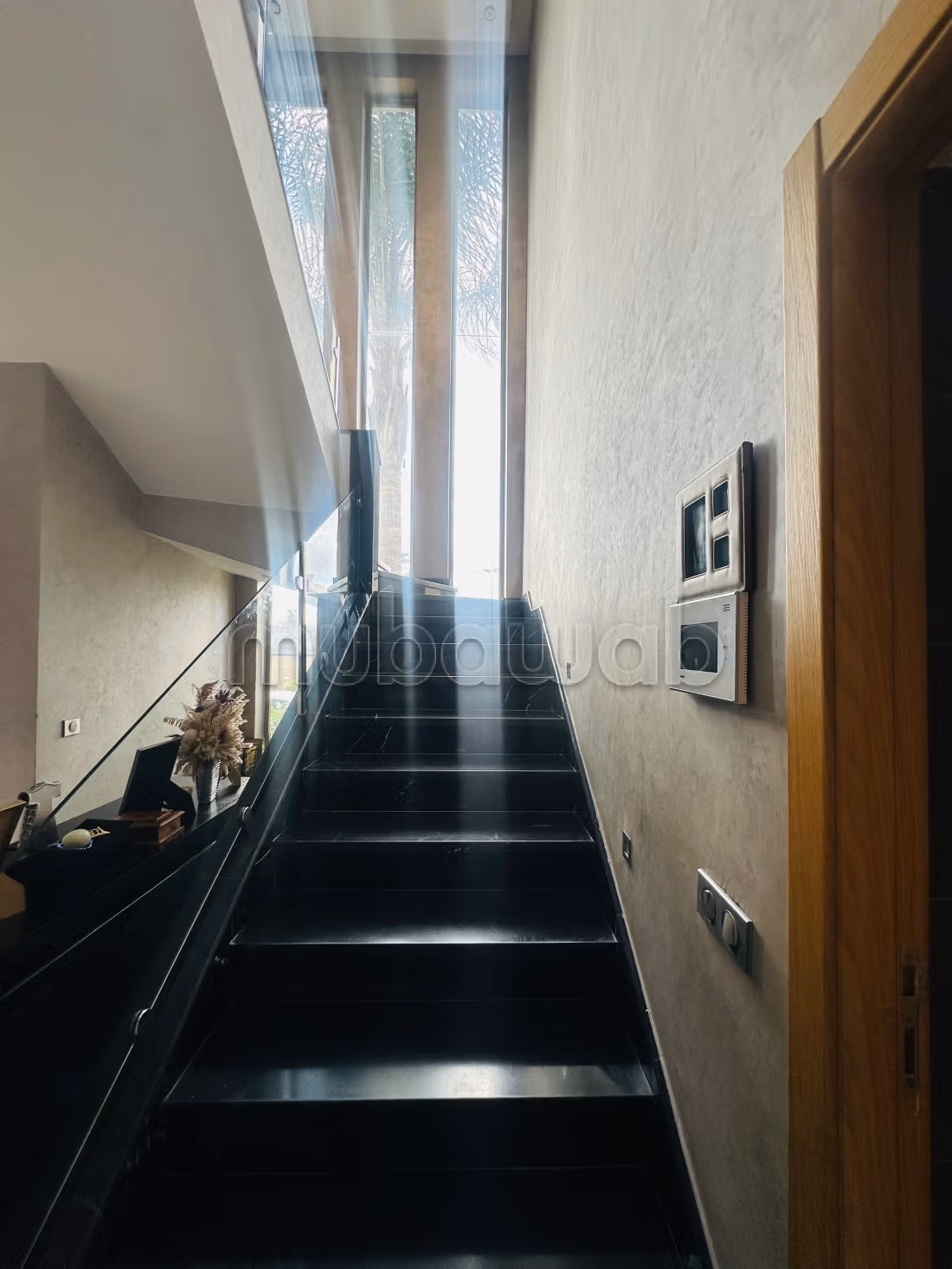 In Vendita – Magnifica Villa con Piscina a Bouskoura – 4.800.000 DH