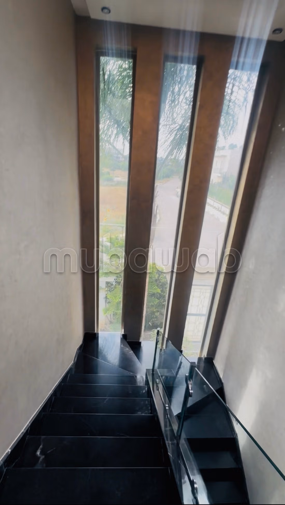 In Vendita – Magnifica Villa con Piscina a Bouskoura – 4.800.000 DH