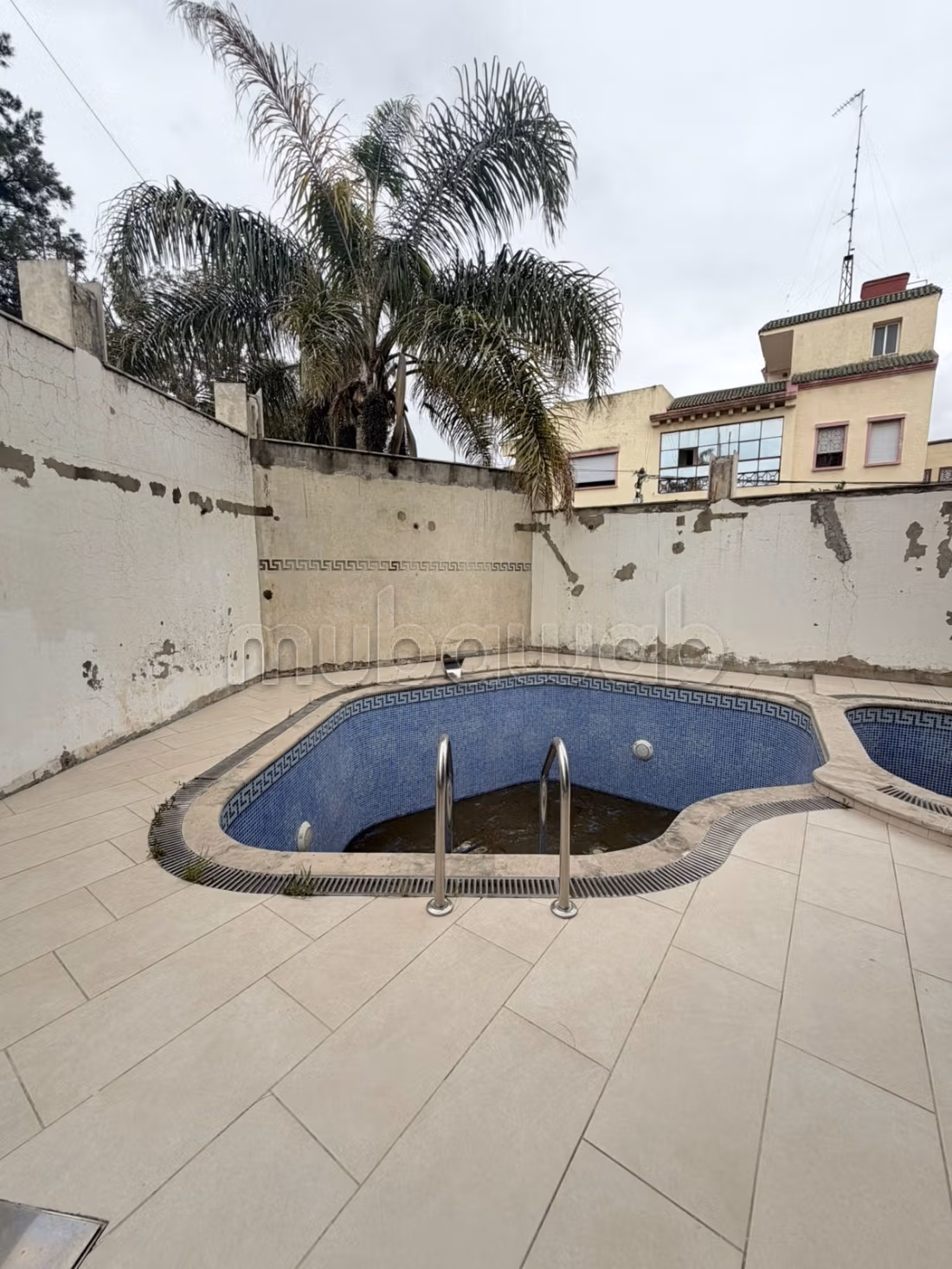 Prachtige villa te koop in Val Fleuri