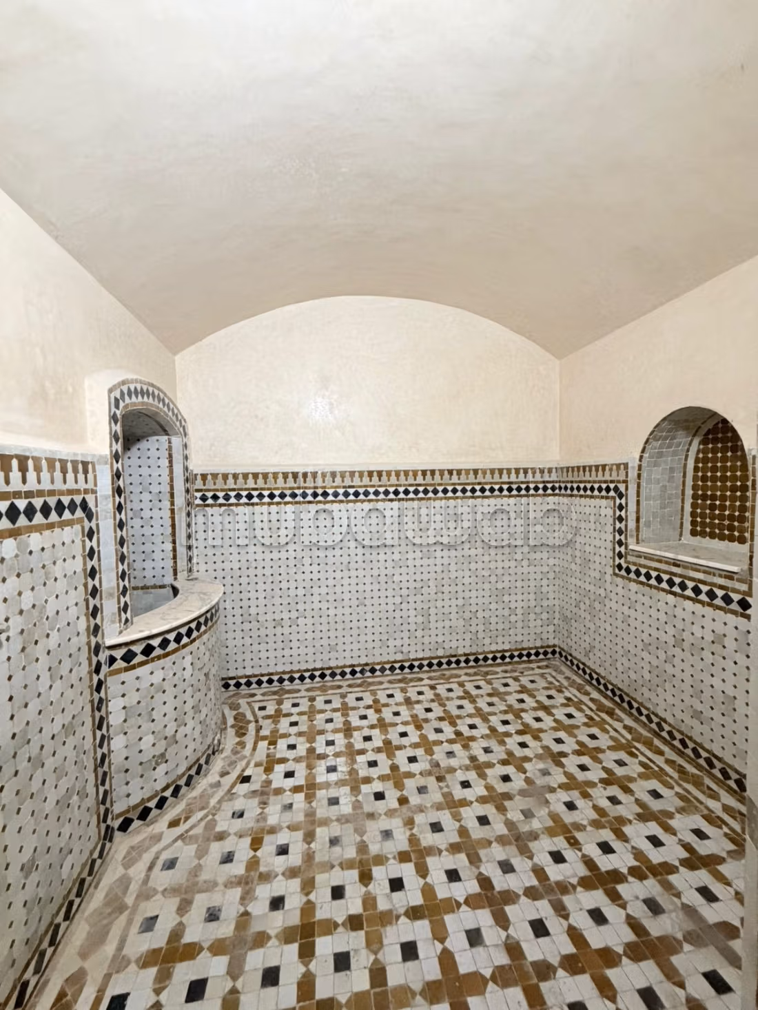 Prachtige villa te koop in Val Fleuri
