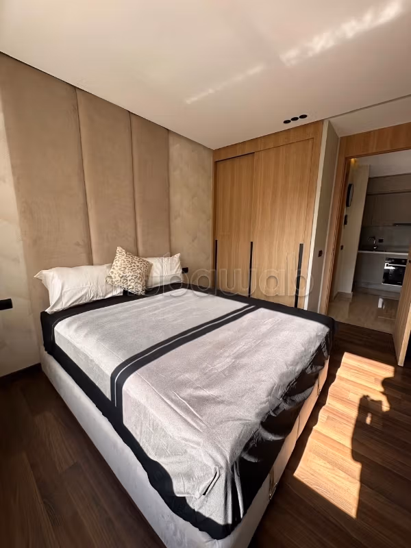Superbe studio meublé bien ensoleillé à Riviera