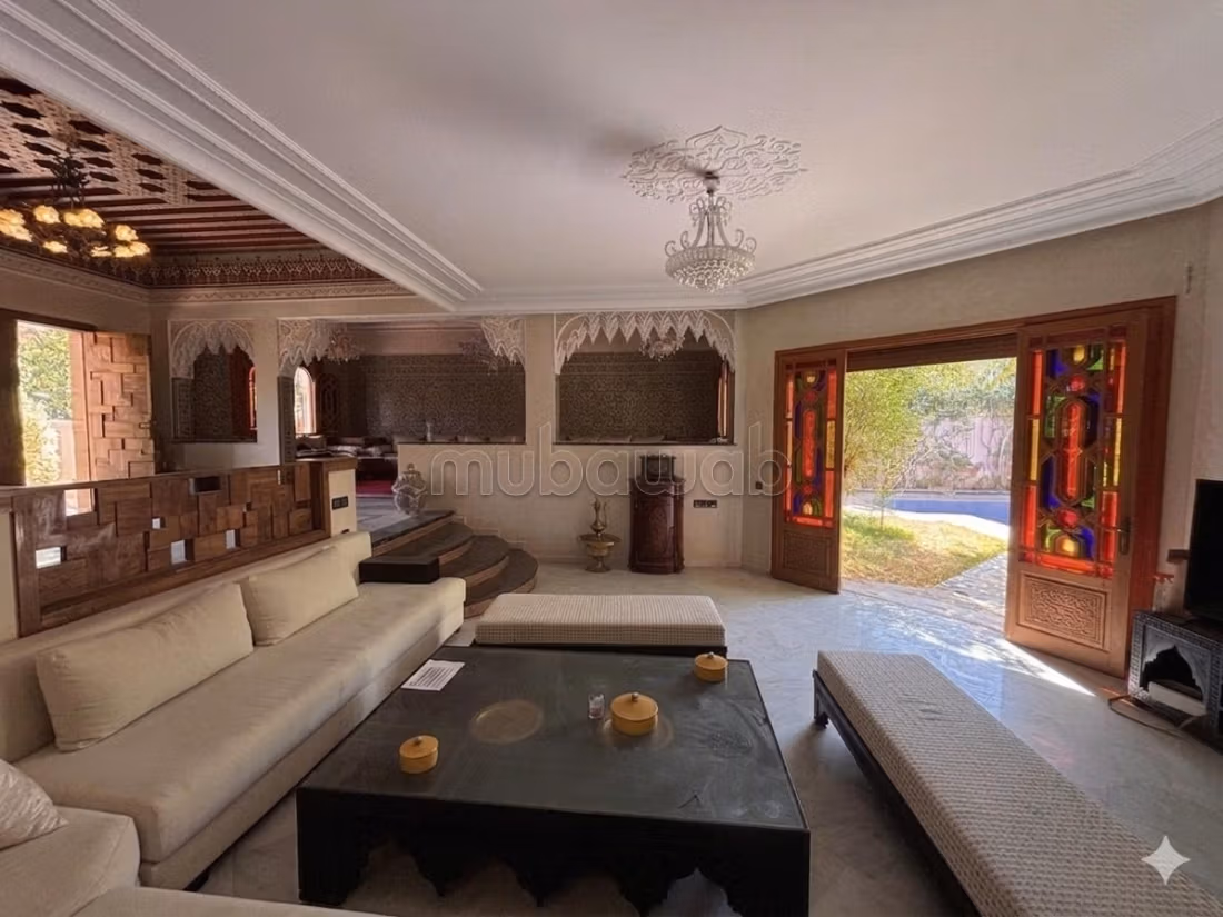 Charming Traditional Villa 6 Bedrooms VE25098