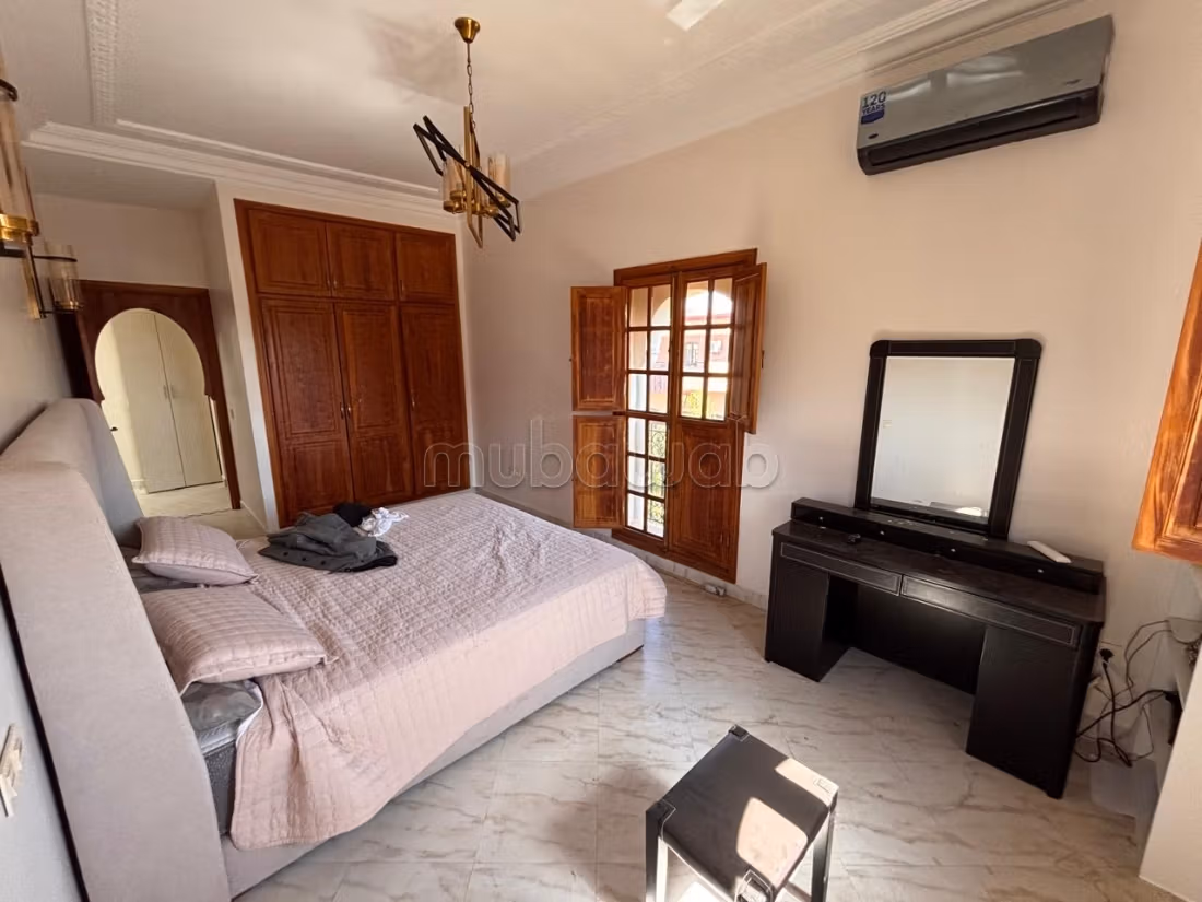 Charming Traditional Villa 6 Bedrooms VE25098