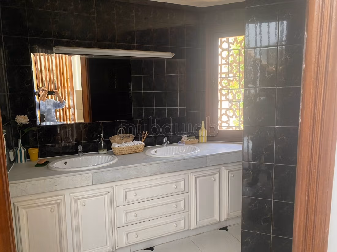 Luxe gemeubileerde villa te huur in Hay Riad