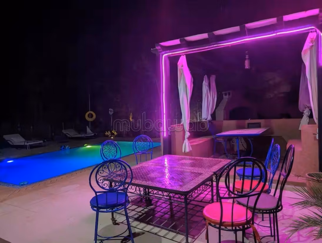 Villa rustique a Vendre a Aghmat
