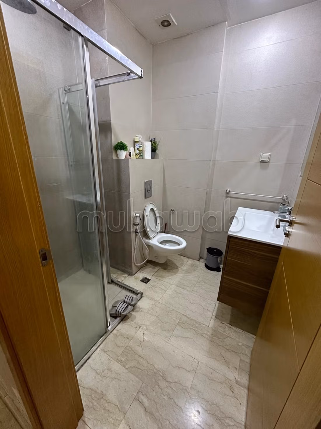 Furnished apartment for rent by day comfort