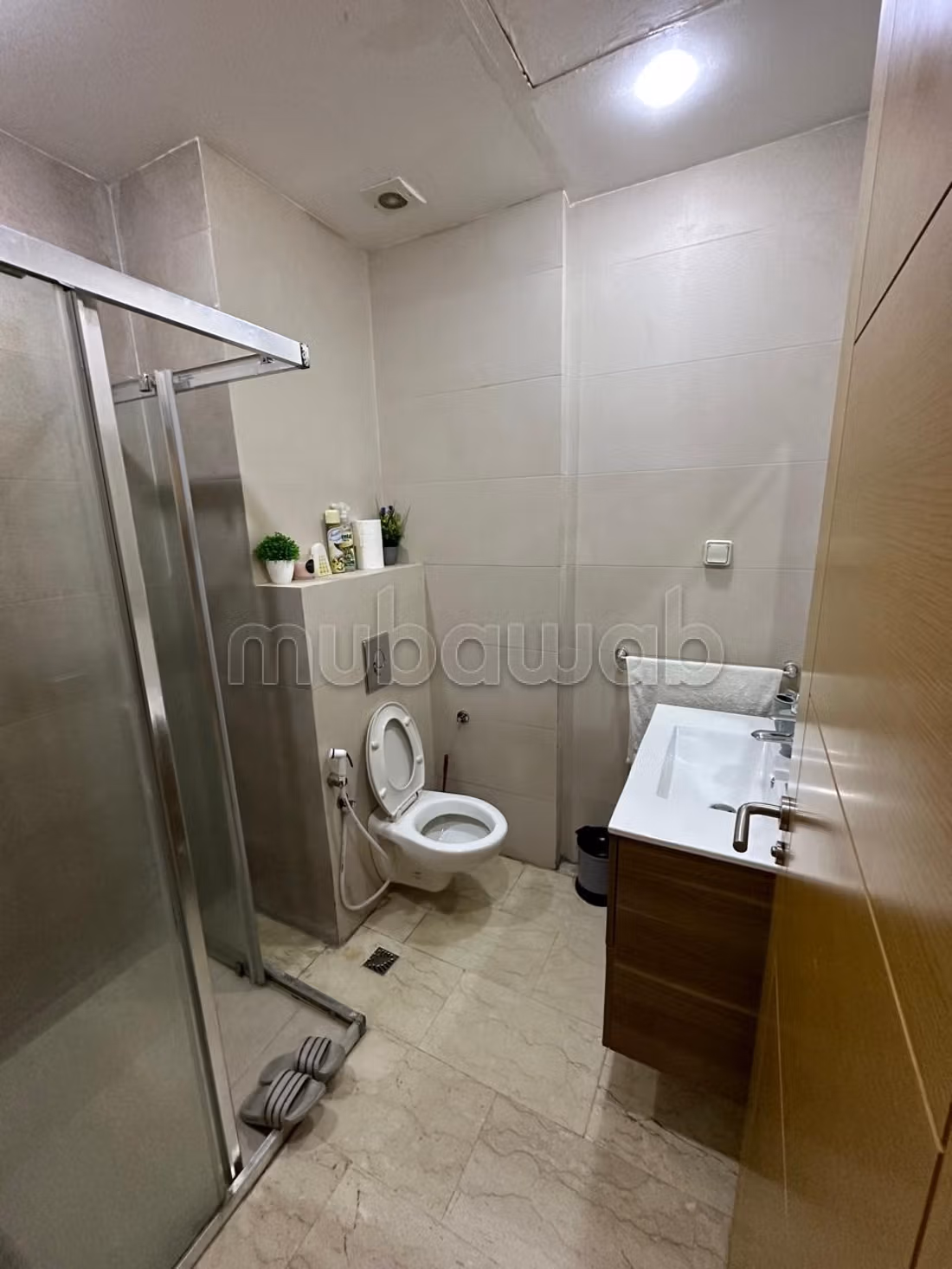 Furnished apartment for rent by day comfort