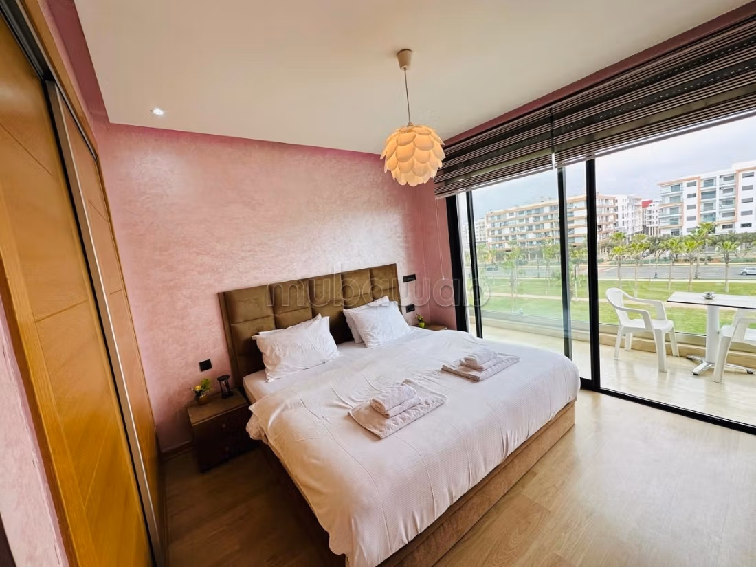 Furnished apartment for rent by day comfort