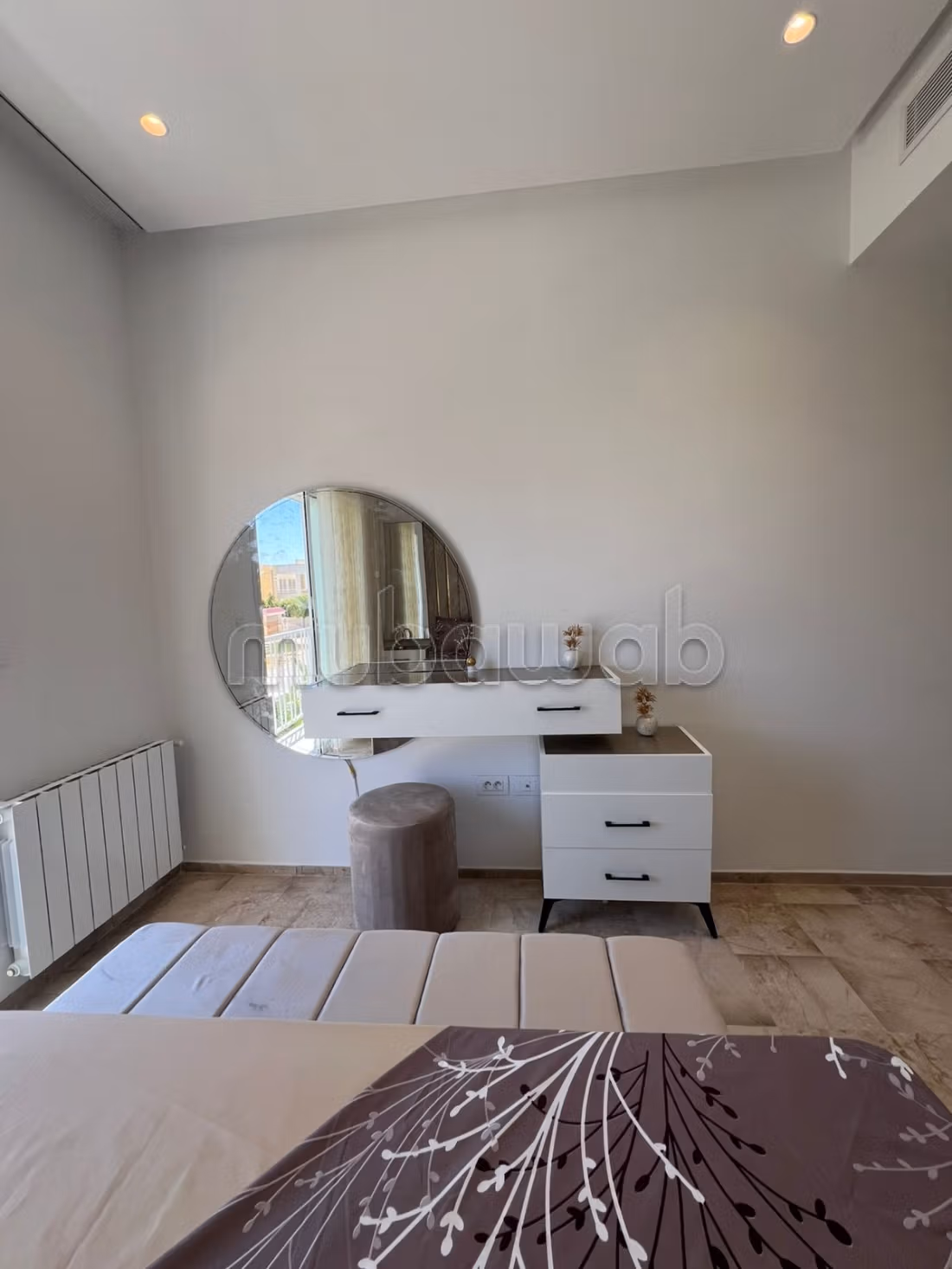 Duplex con piscina di alto livello a Kelibia
