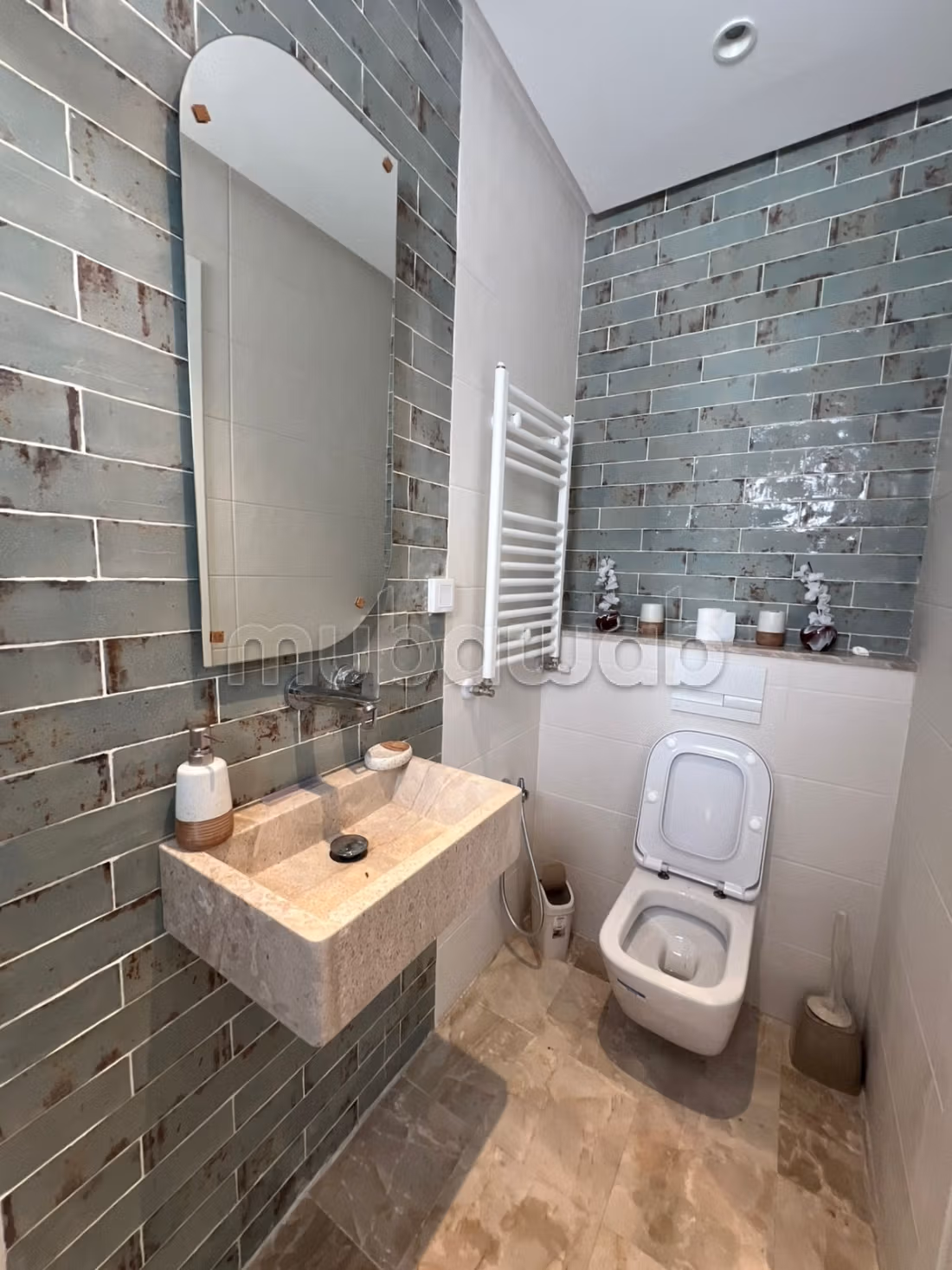 Duplex con piscina di alto livello a Kelibia