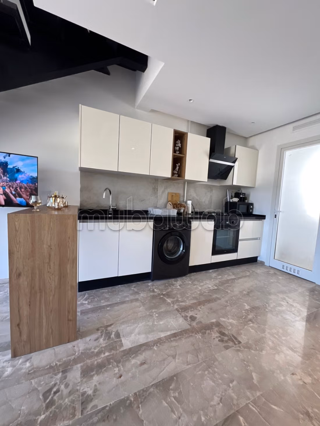 Duplex con piscina di alto livello a Kelibia
