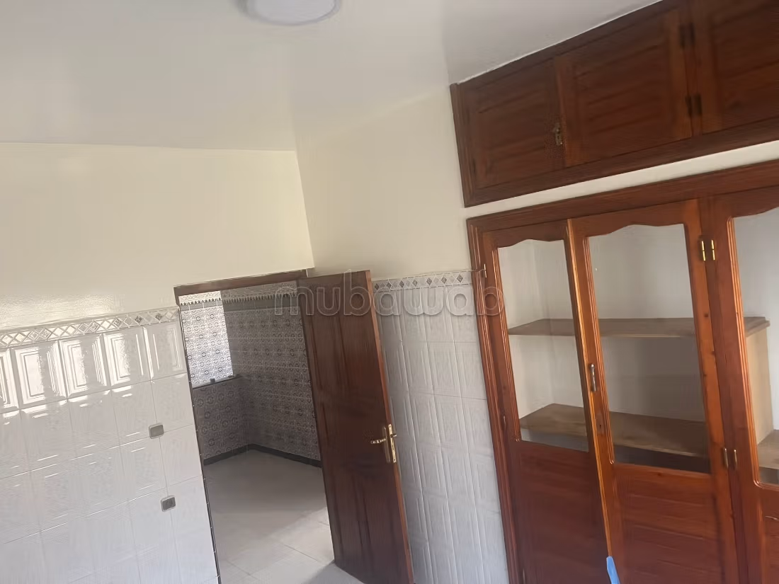 Apartamento en venta en Hay Rahma. 4 habitaciones. Puerta blindada