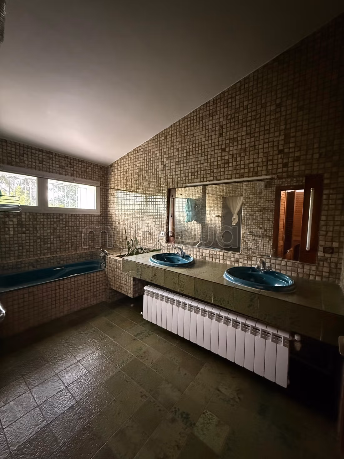 Villa di 2000m² in affitto a Souissi RABAT
