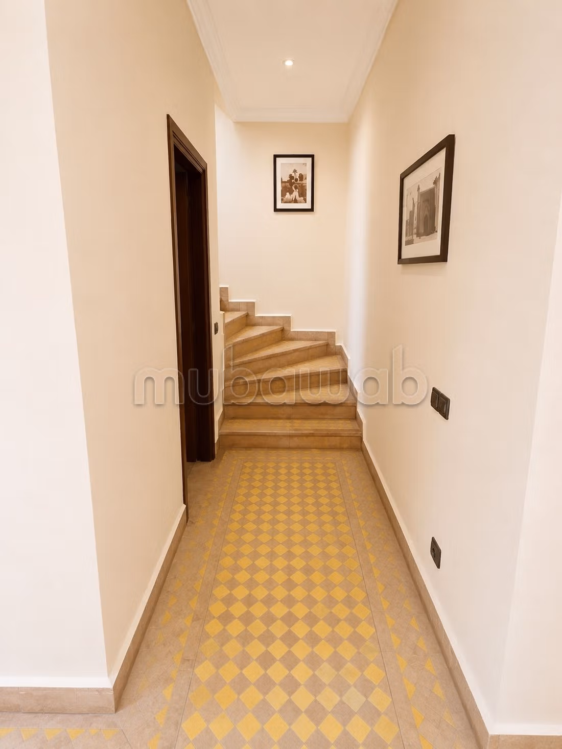 Villa 4 Chambres & Dépendance Résidence Fermée