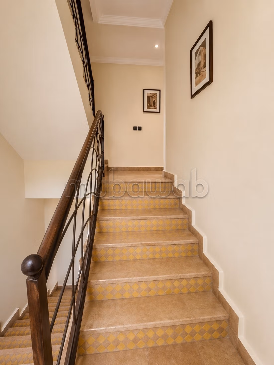 Villa 4 Chambres & Dépendance Résidence Fermée