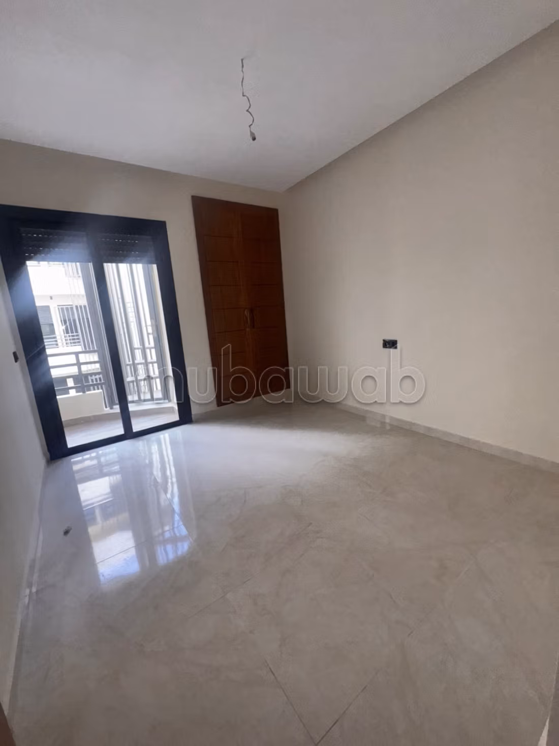 Apartment for rent, high standard empty Marjane