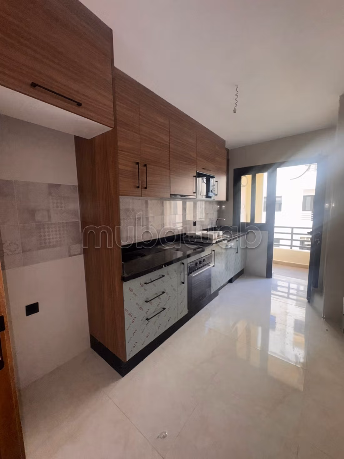 Apartment for rent, high standard empty Marjane