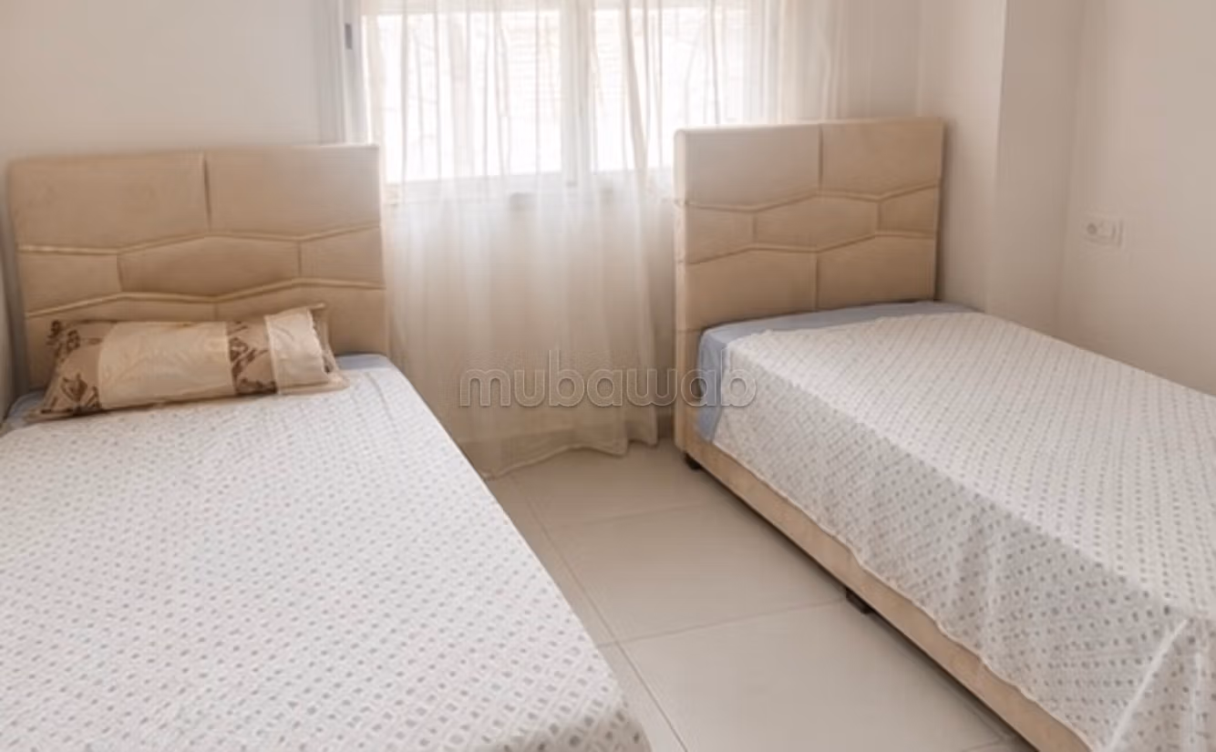 Très bel appartement en location à Du Golf. 2 chambres. Bien meublé — 2