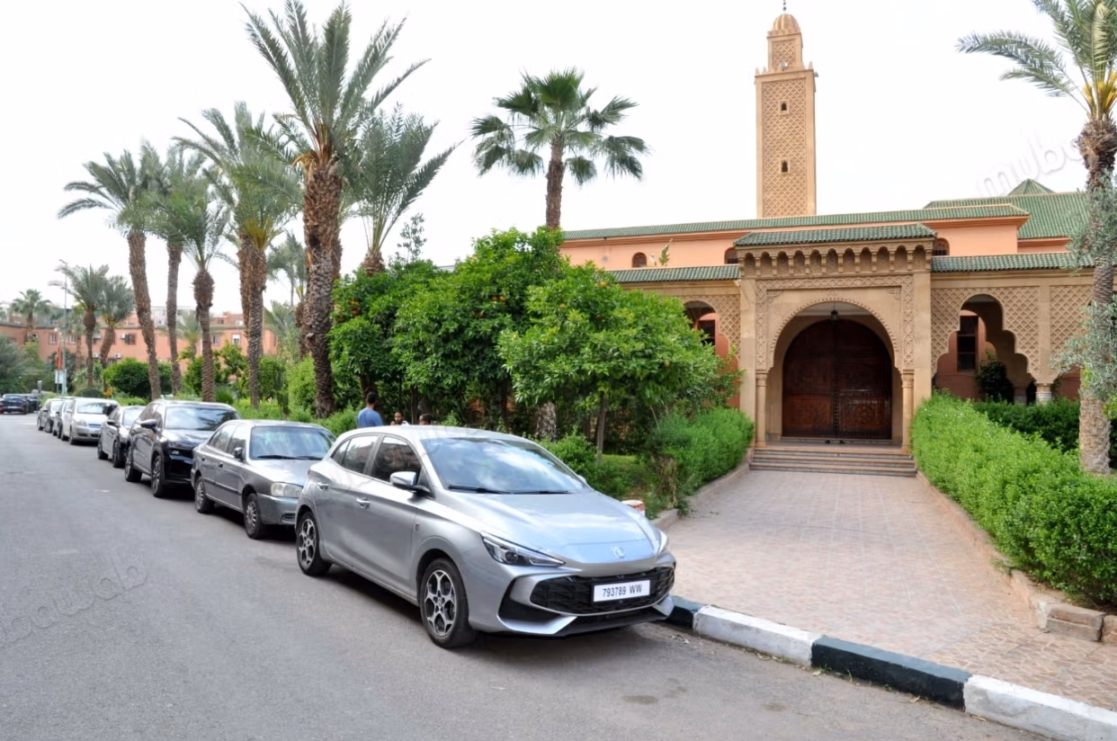 Gemeubileerd appartement dichtbij de Menara-luchthaven in Marrakech