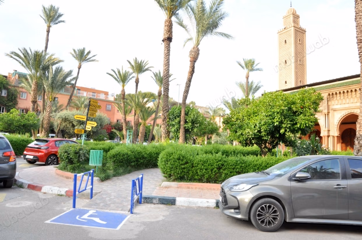 Gemeubileerd appartement dichtbij de Menara-luchthaven in Marrakech