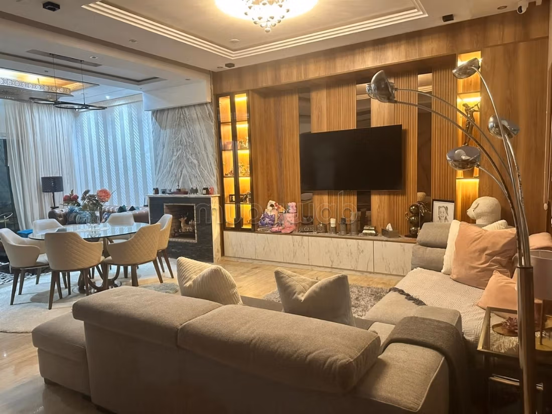 Te huur luxe gemeubileerde villa in Harhoura