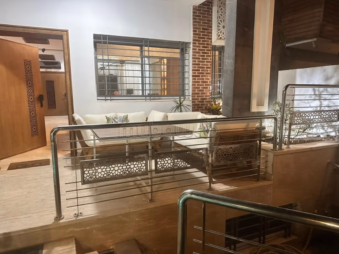 Te huur luxe gemeubileerde villa in Harhoura