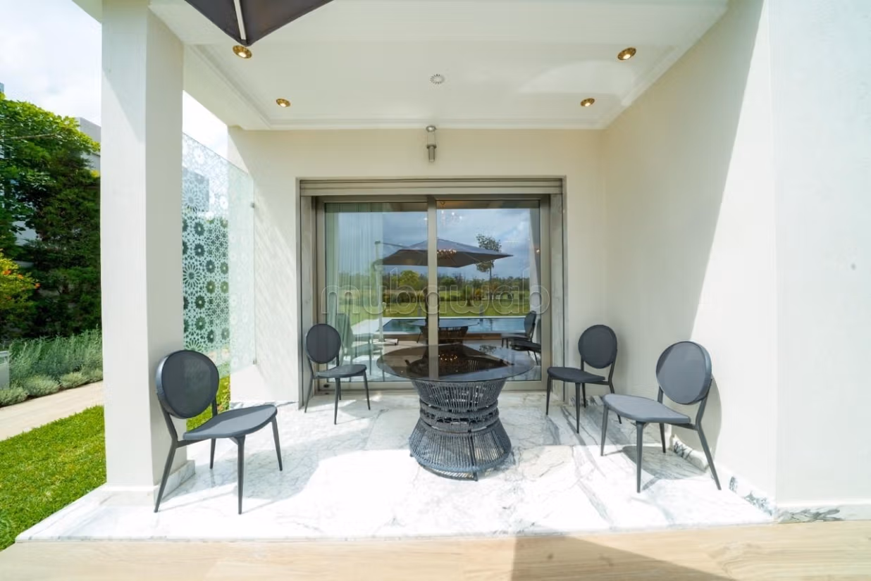 Exclusieve Villa Te Koop - Groene Stad Bouskoura