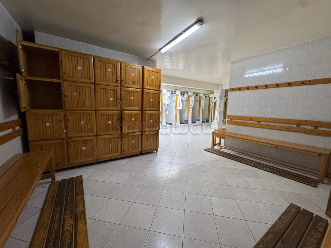 Venta — local comercial 3 niveles — muros únicamente