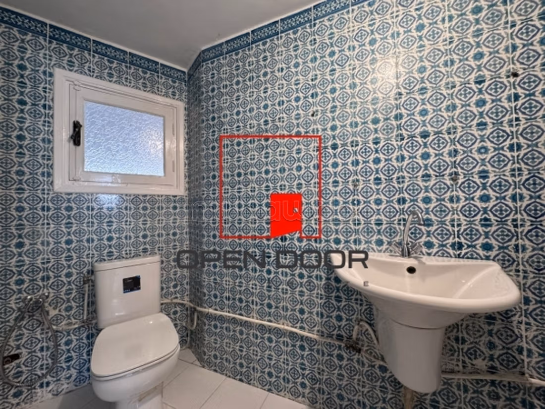 Villa S6 con Piscina e Giardino a Gammarth