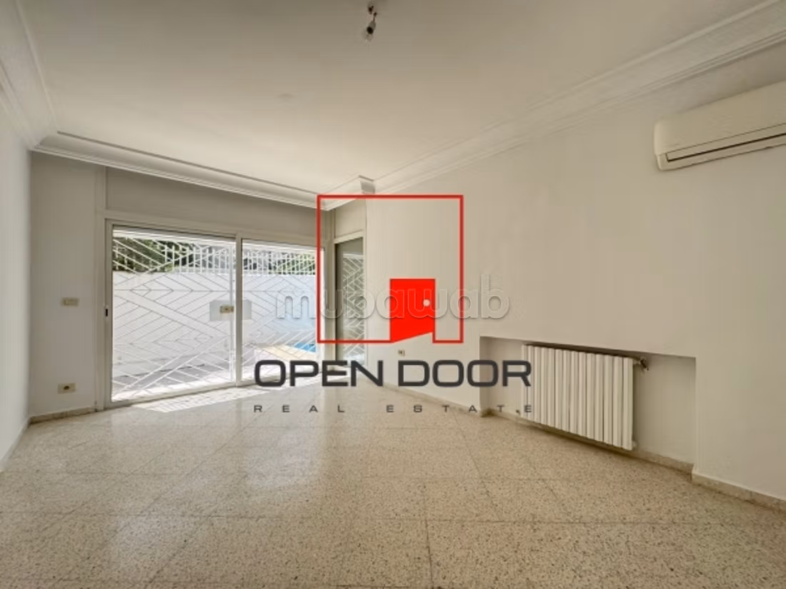 Villa S6 con Piscina e Giardino a Gammarth
