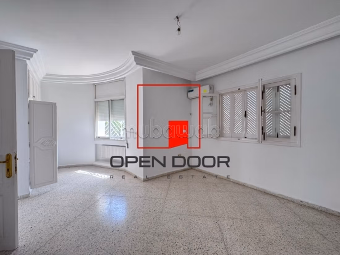 Villa S6 con Piscina e Giardino a Gammarth