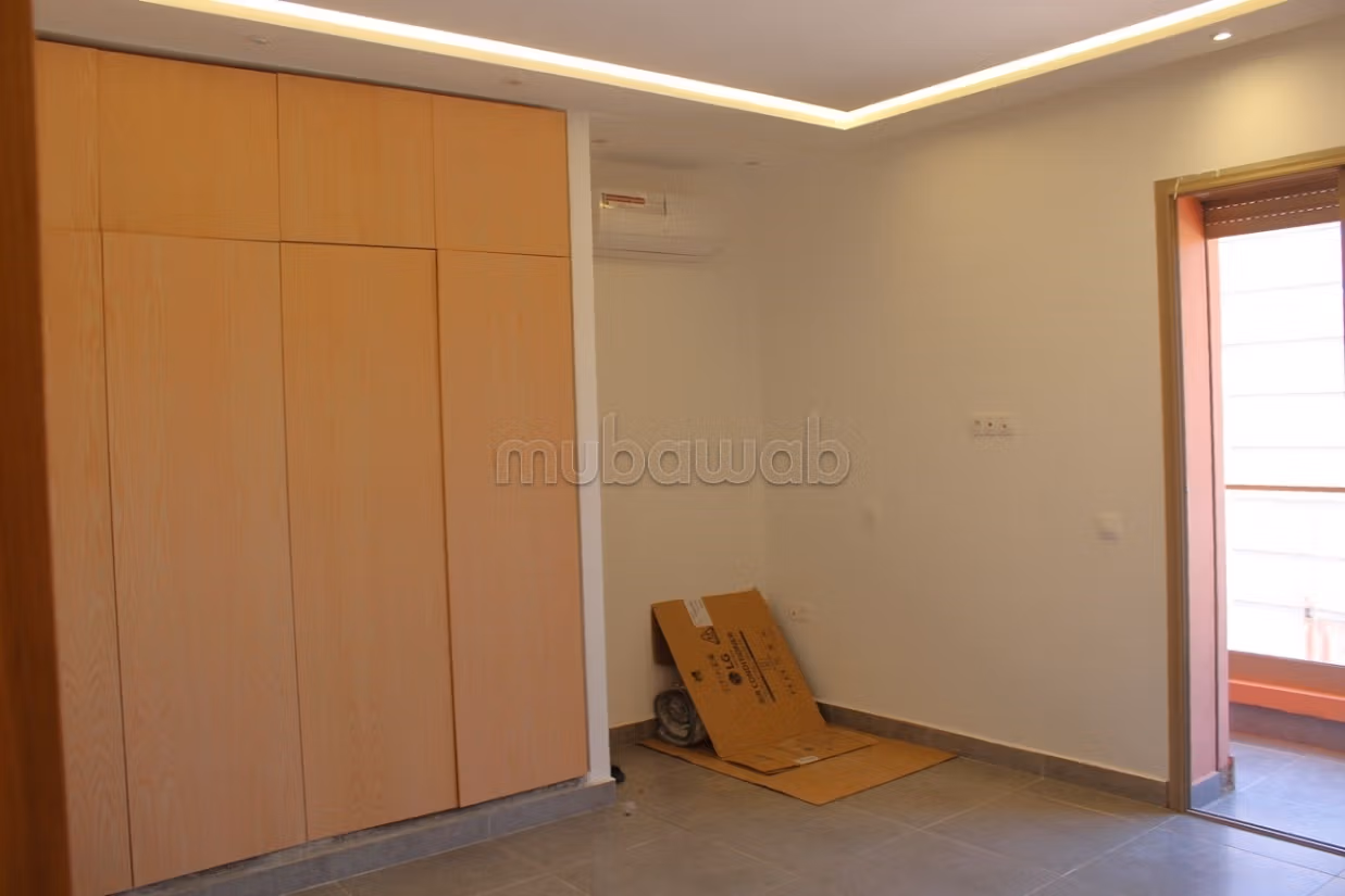 Bella villa da affittare nel quartiere Sofia
