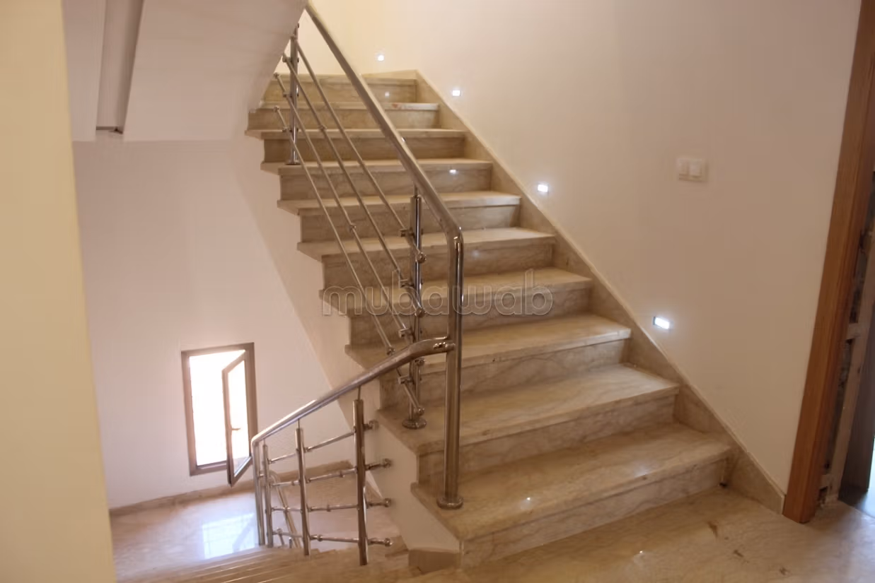 Bella villa da affittare nel quartiere Sofia