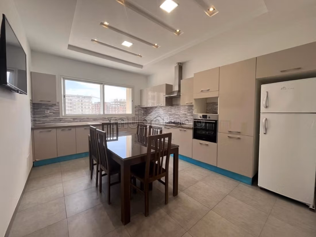 Etage de villa en location