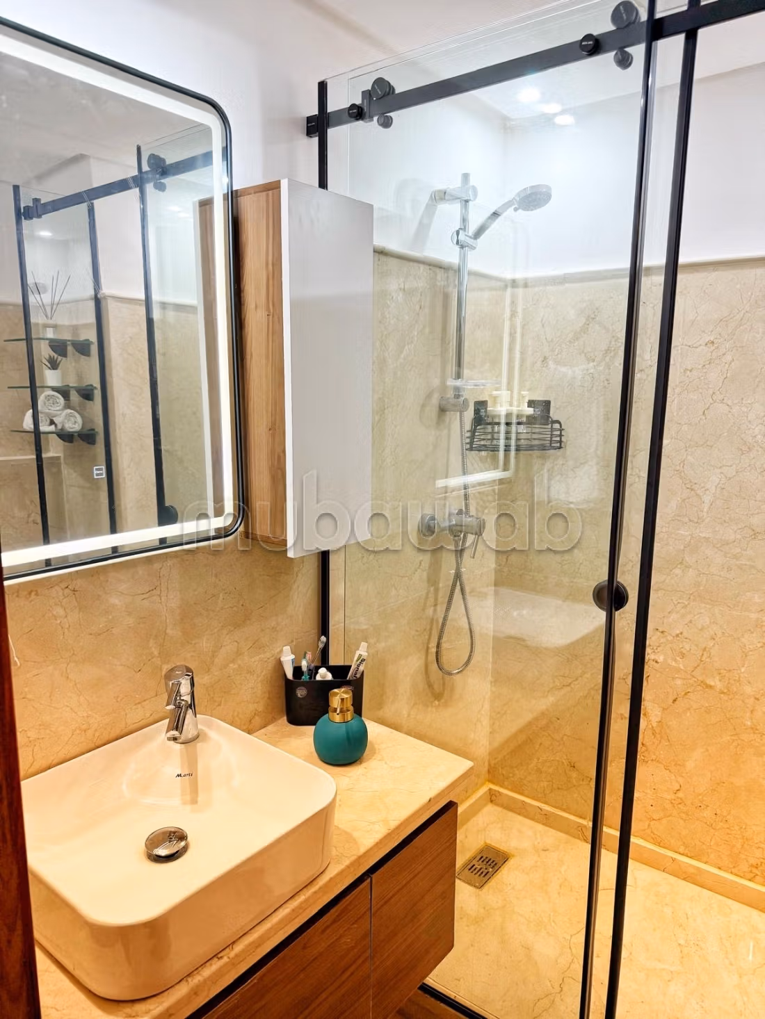 Appartamento arredato, residence chiuso, piscina