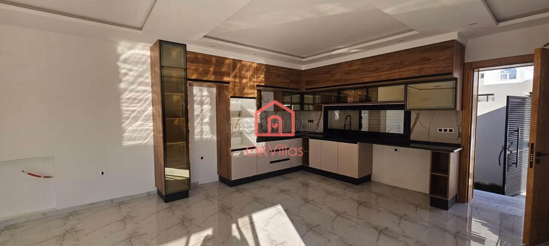 A vendre villa s4 Hammamet zone théâtre
