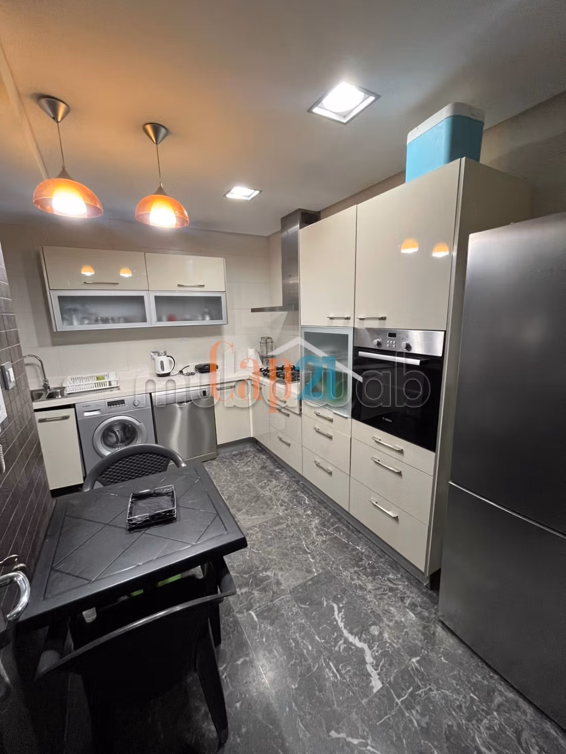 Furnished apartment with garden and pool for rent