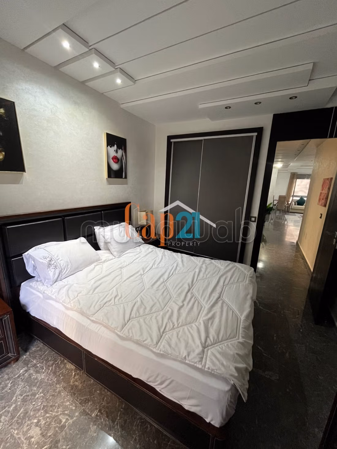 Furnished apartment with garden and pool for rent