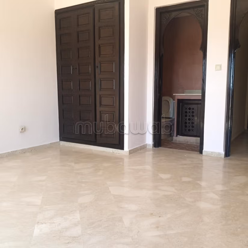 Villa for rent empty in Targa with garden