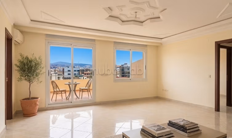 Penthouse à louer en plein centre de Tanger