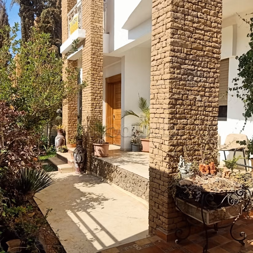Splendida villa in vendita a Tilila. Superficie di 250 m²