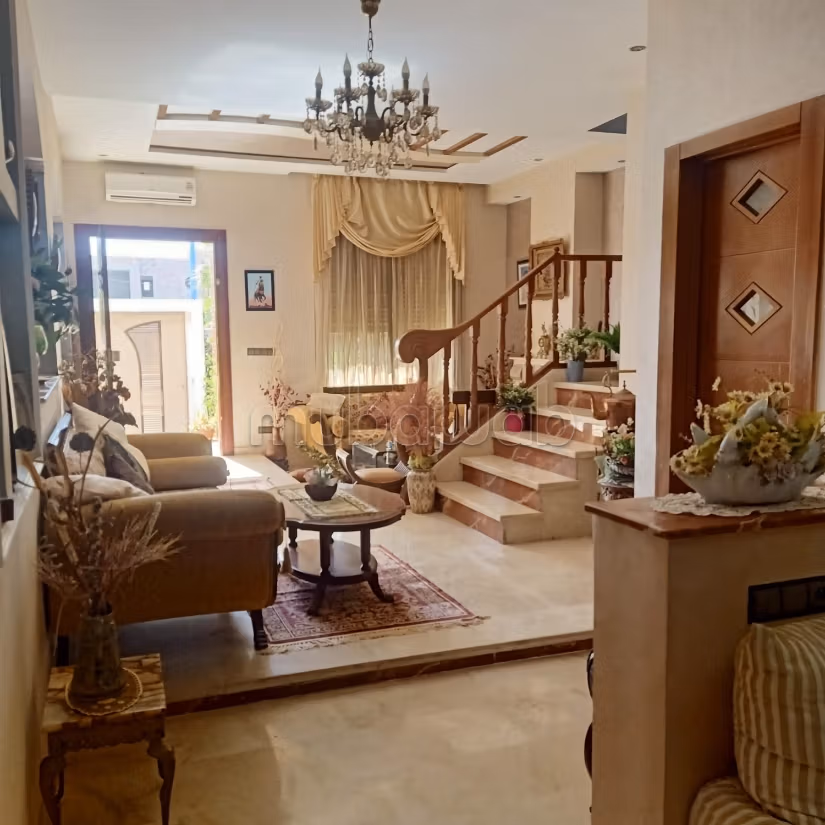 Splendida villa in vendita a Tilila. Superficie di 250 m²