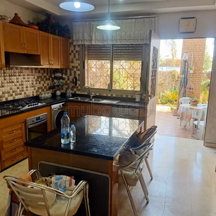 Splendida villa in vendita a Tilila. Superficie di 250 m²