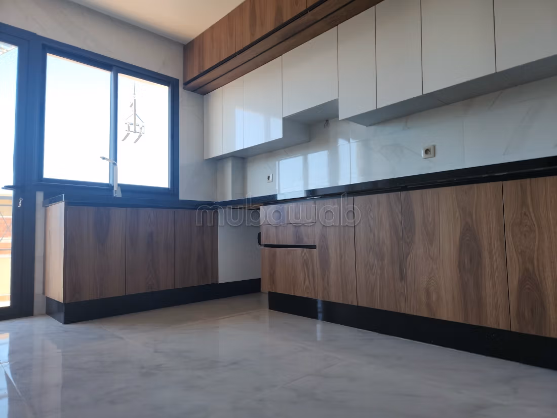 Appartement de luxe avec deux piscines et grand jardin proxi... - View 3