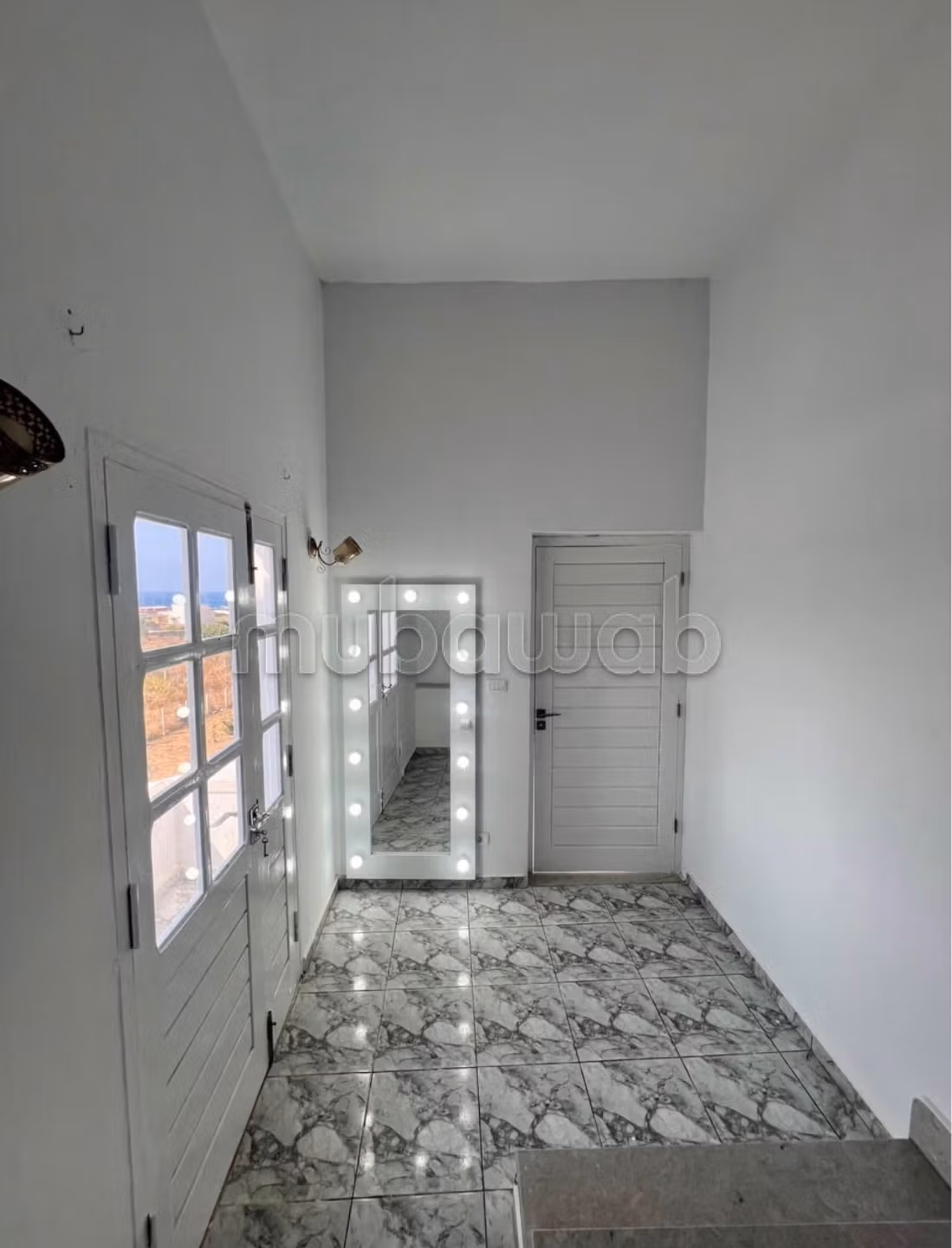 Casa in affitto. Superficie 350 m². Parcheggio e giardino