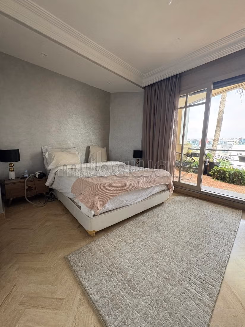 Appartement meublé à louer au triangle d'or — 4