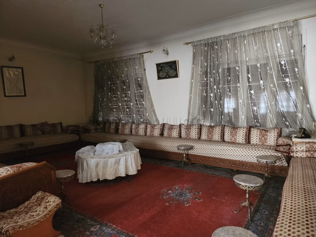 Villa to renovate with a beautiful view near the transatlantic hotel for residence or project 600 meters
