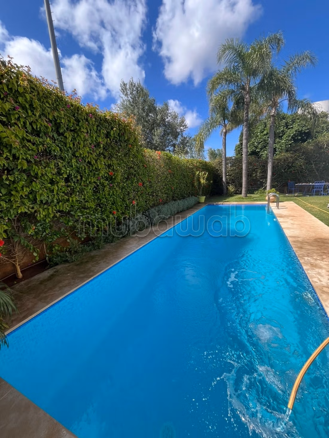 Location villa de luxe à Riyad. 
5 chambres. 
Meublé