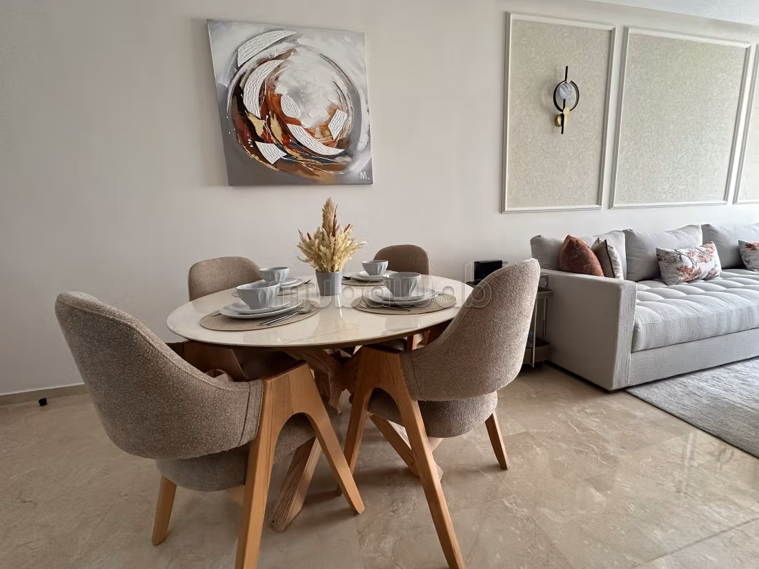 Studio Oasis 52m² arredato nuovo balcone parcheggio