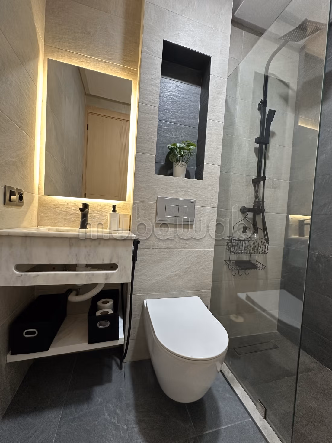 Studio Oasis 52m² arredato nuovo balcone parcheggio